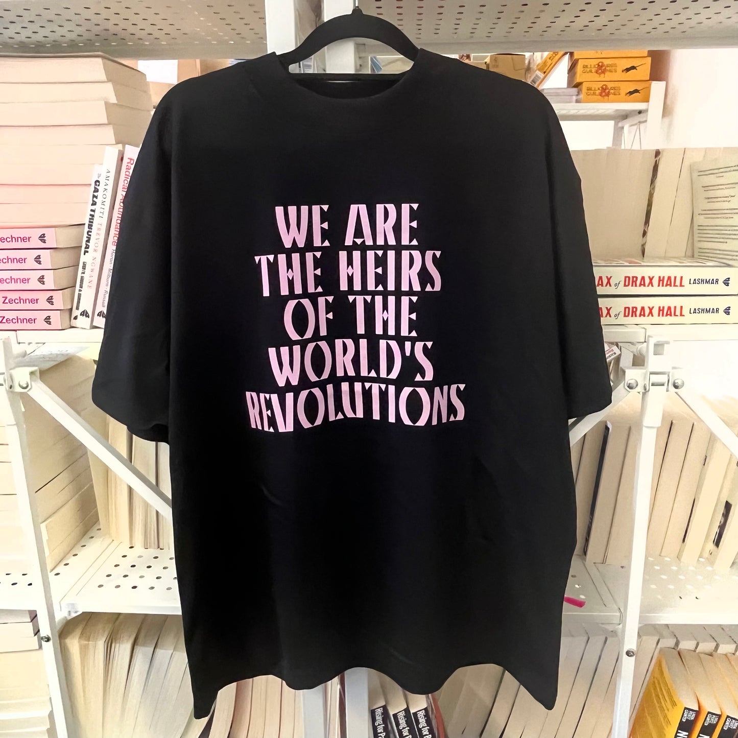 T Shirt 'We Are the Heirs' / Pink and Black