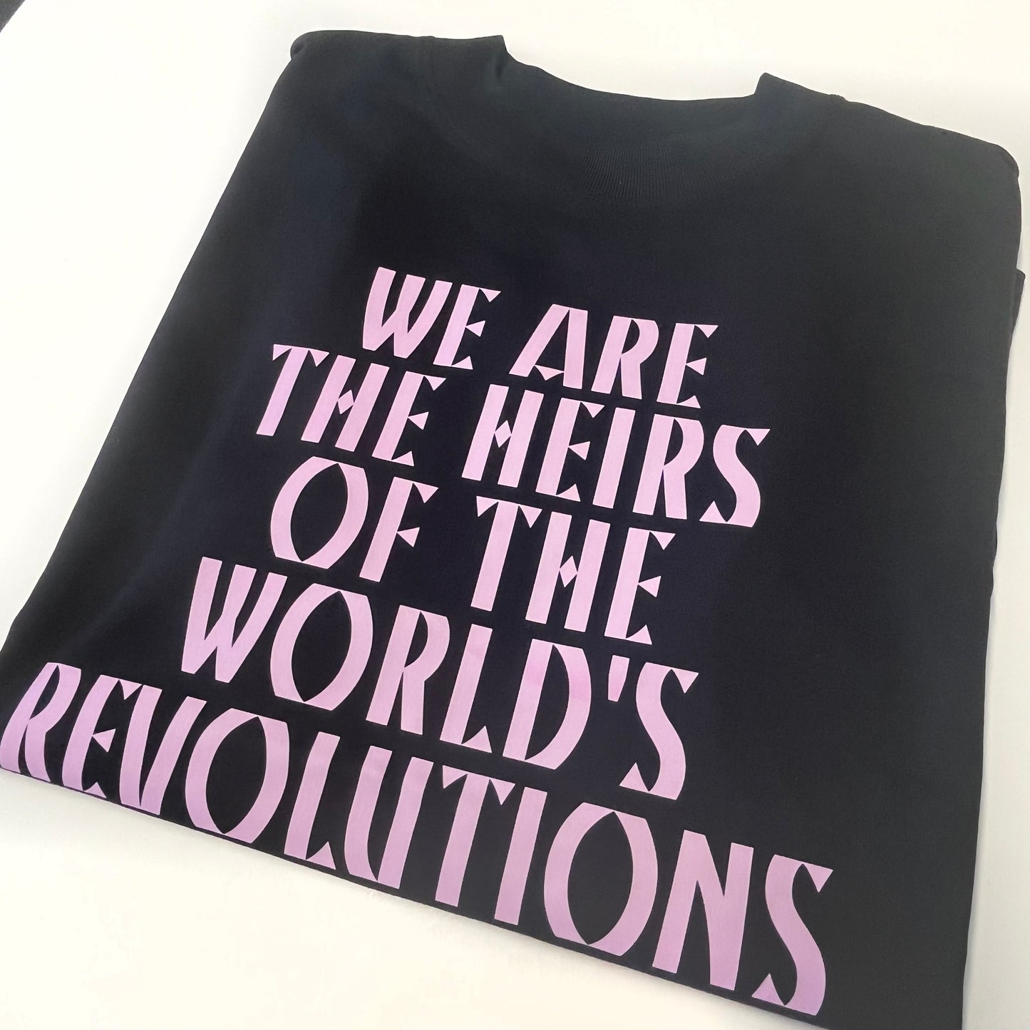 T Shirt 'We Are the Heirs' / Pink and Black