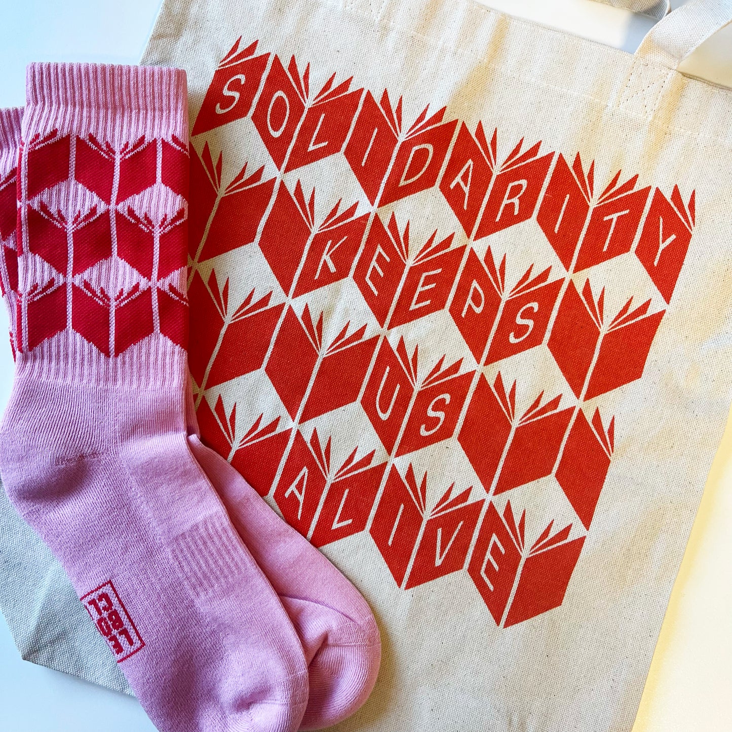 Gift set: canvas tote and socks
